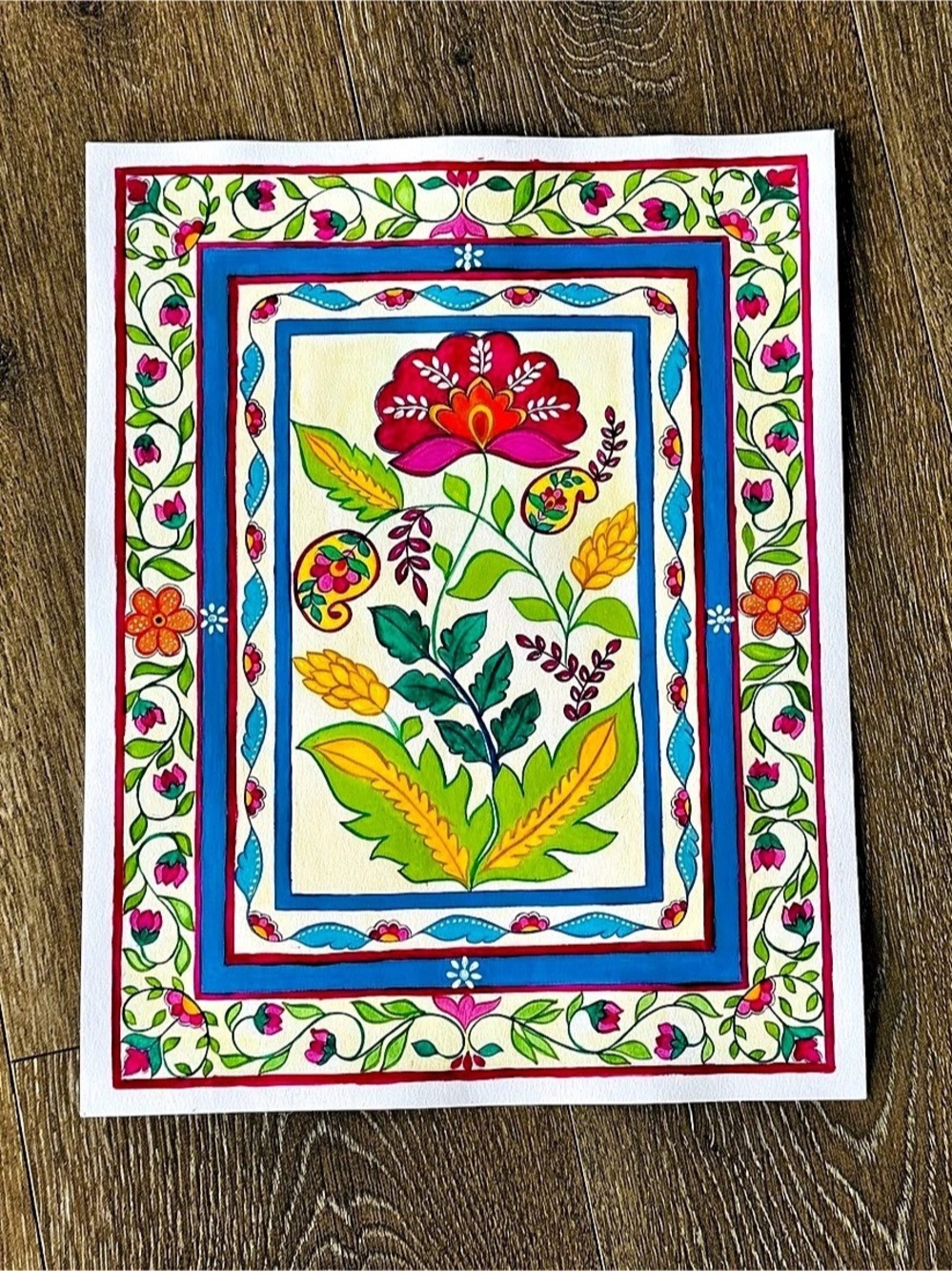 Floral Botanical Decorative Print in White & Green